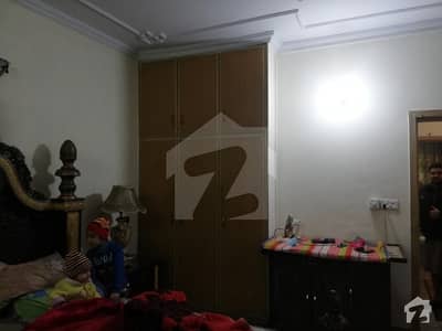 شاہ کمال روڈ لاہور میں 2 کمروں کا 3 مرلہ بالائی پورشن 23 ہزار میں کرایہ پر دستیاب ہے۔