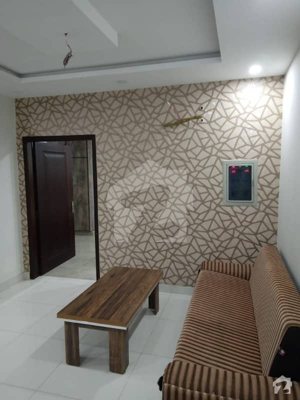 بحریہ ٹاؤن سیکٹر سی بحریہ ٹاؤن لاہور میں 1 کمرے کا 2 مرلہ فلیٹ 32 ہزار میں کرایہ پر دستیاب ہے۔