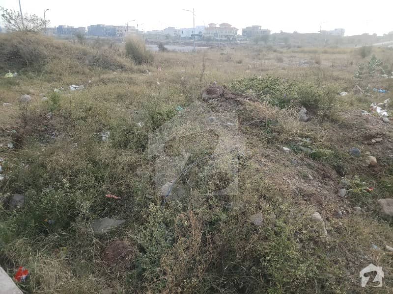 E113 NPF size 50x90 1 KANAL Beautiful Plot for Sale in E11 Sector