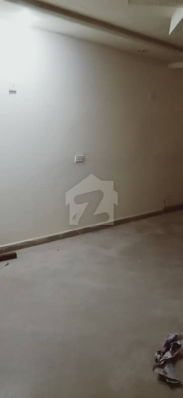 Ideal Location Bahria Town Phase 6 Basement Floor Shop For Rent   Washroom