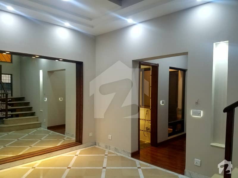 5 MARLA SLIGHTLY USED HOUSE FOR SALE IN DHA PHASE 3