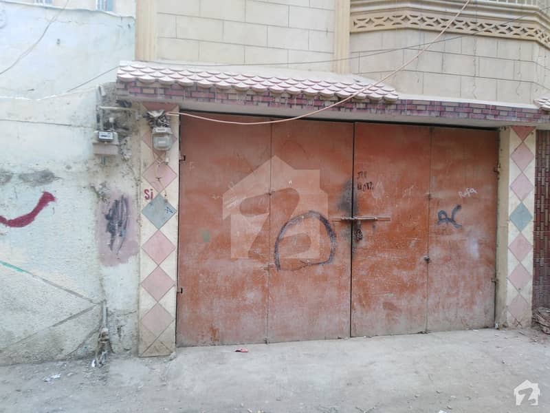 قیوم آباد ۔ بی ایریا قیوم آباد کراچی میں 7 کمروں کا 3 مرلہ مکان 1.85 کروڑ میں برائے فروخت۔
