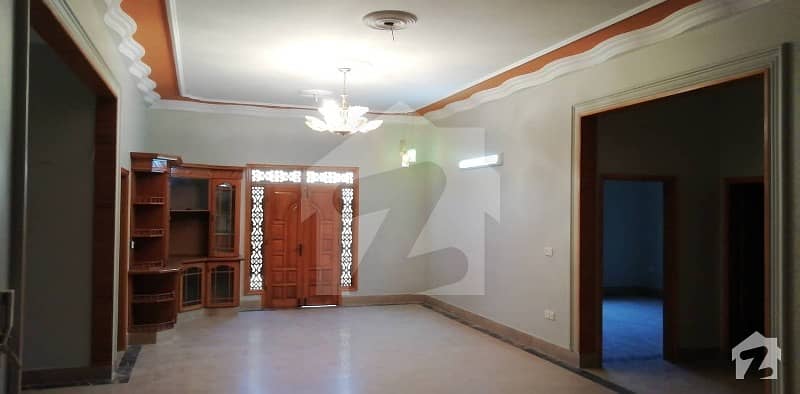 400 Square Yards Portion For Rent In Gulistan-E-Jauhar Block 3