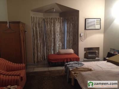 27 Marla Duplex House In Main Cantt 27 Marla Duplex House In Main Cantt