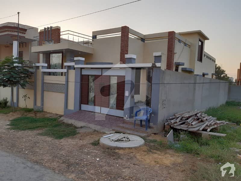 گلشنِ معمار - سیکٹر یو گلشنِ معمار گداپ ٹاؤن کراچی میں 4 کمروں کا 16 مرلہ مکان 2.6 کروڑ میں برائے فروخت۔
