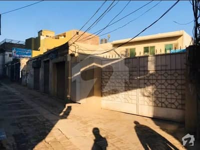 یونیورسٹی روڈ پشاور میں 12 کمروں کا 2 کنال مکان 4 لاکھ میں کرایہ پر دستیاب ہے۔ یونیورسٹی روڈ پشاور میں 12 کمروں کا 2 کنال مکان 4 لاکھ میں کرایہ پر دستیاب ہے۔