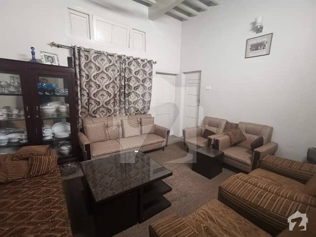 6 Marla House Available For Sale In Sunehri Masjid Colony Saddar