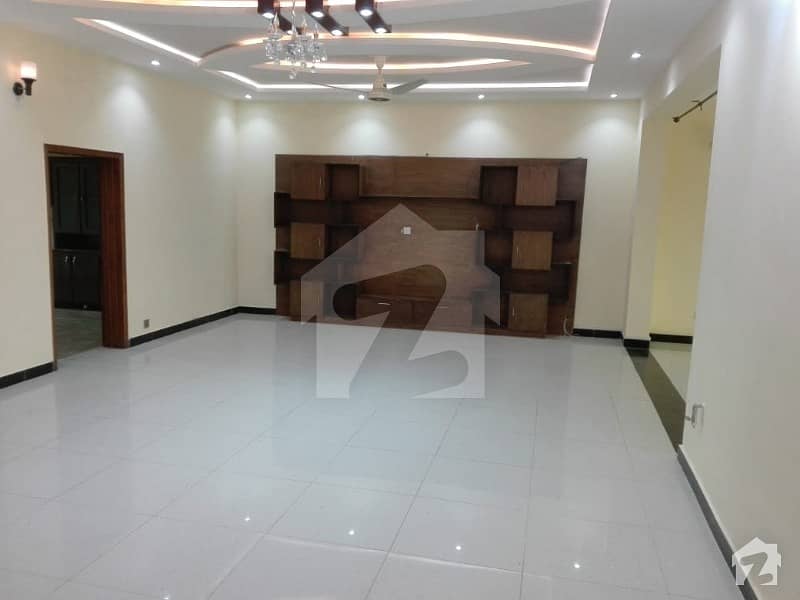 40x80 Brand New Portion Is Available For Rent In D-12