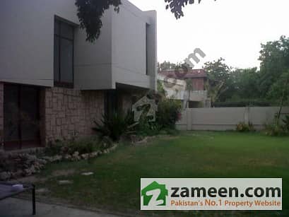 4 Kanal House For Sale In Main Cantt