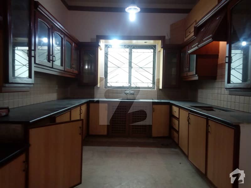 10 Marla Beautiful House Available For Rent In Wapda Town