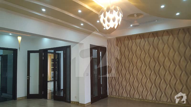 1 Kanal Slightly Used House For Rent In Dha Phase 4