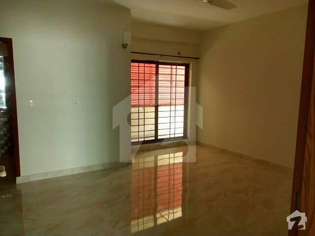 Luxuery Apartment For Sale In Askari 11 Near Dha Phase 5