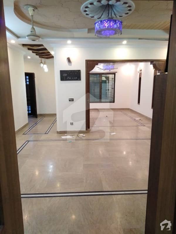 10 marla 2bed excellent upper portion in NFC society near wapda town