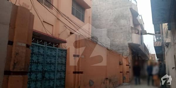 داروغے والا لاہور میں 6 کمروں کا 10 مرلہ مکان 1.65 کروڑ میں برائے فروخت۔