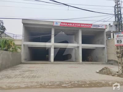 گلگشت کالونی ملتان میں 1.05 کنال عمارت 15 کروڑ میں برائے فروخت۔ گلگشت کالونی ملتان میں 1.05 کنال عمارت 15 کروڑ میں برائے فروخت۔