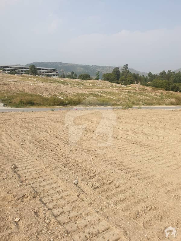 1 Kanal Plot Available For Sale