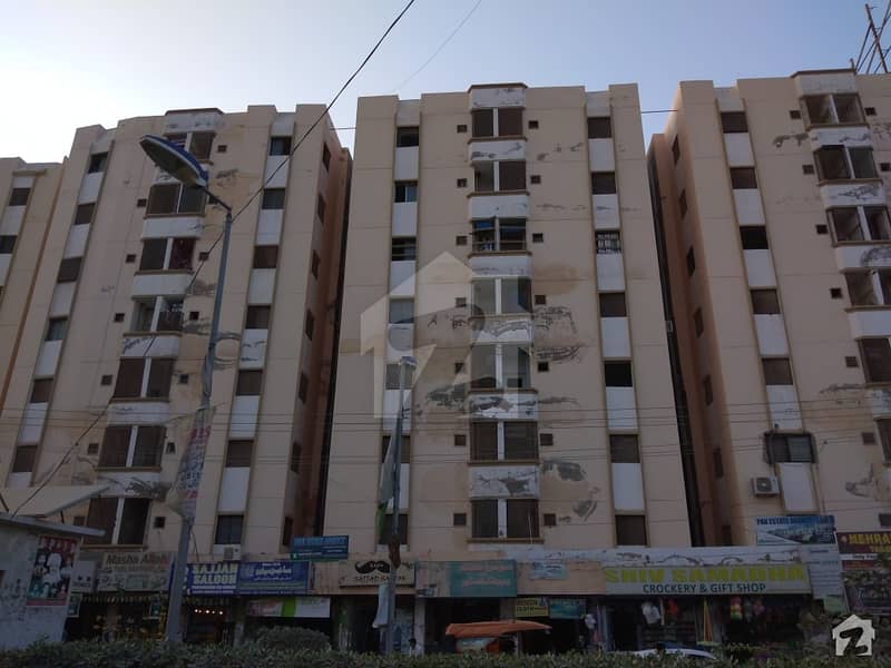 3rd Floor Flat Is Available For Sale At Naseem Shopping Mall Qasimabad Hyderabad