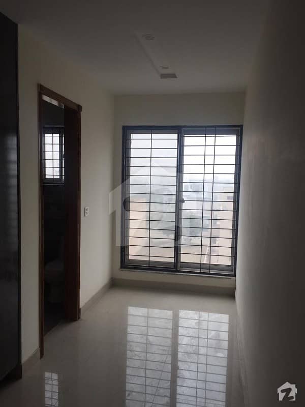 One Bed Tv Lounge Kitchen Flat For Rent