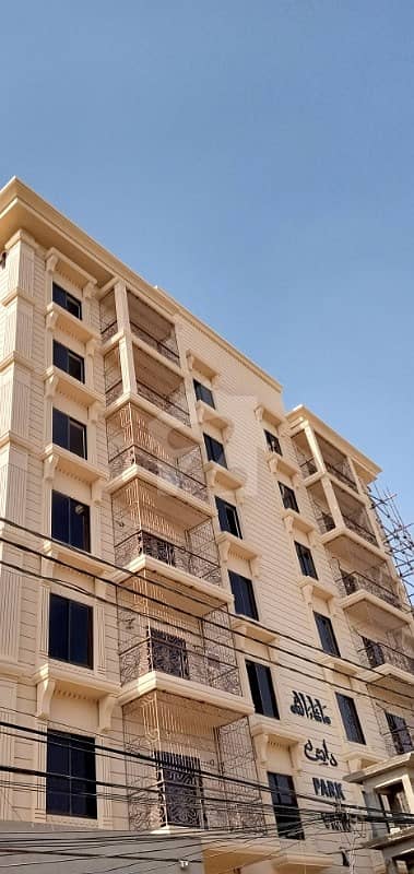 پی ای سی ایچ ایس بلاک 6 پی ای سی ایچ ایس جمشید ٹاؤن کراچی میں 3 کمروں کا 7 مرلہ فلیٹ 3 کروڑ میں برائے فروخت۔