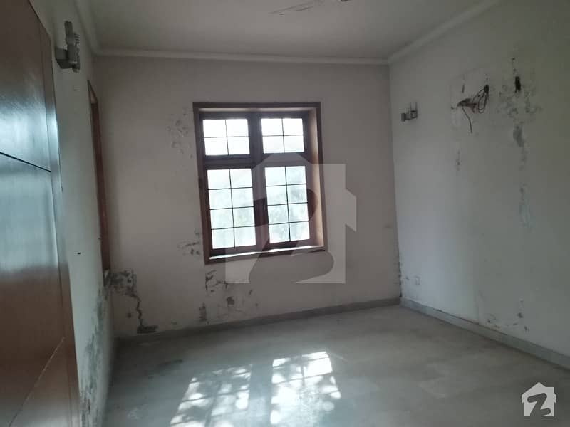 2 Kanal House Available For Rent In Gulberg Lahore