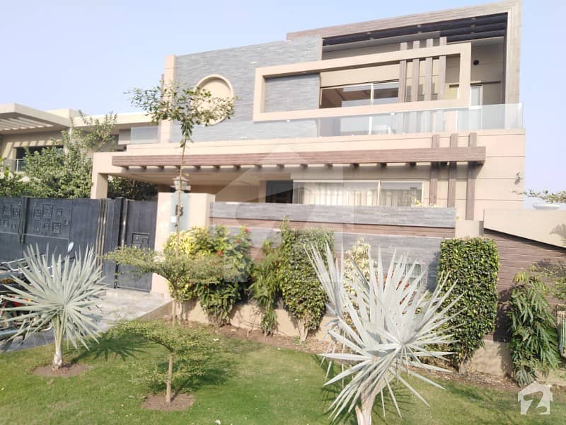 1 Kanal Beautiful Upper Portion For Rent In Dha Phase 8
