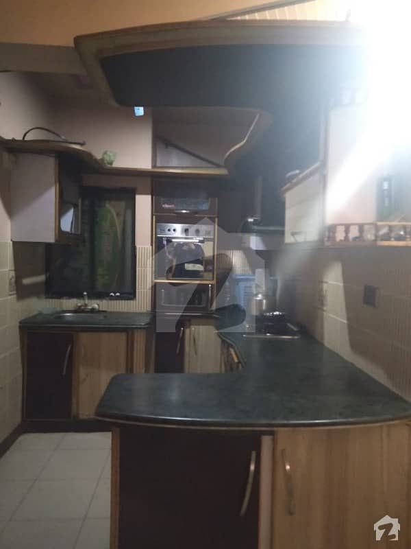 3 Bed DD Flat In Gulisten E Johar Block 7