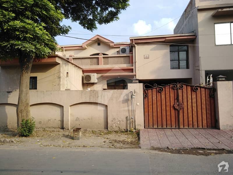 A Beautifully Built House At Good Location