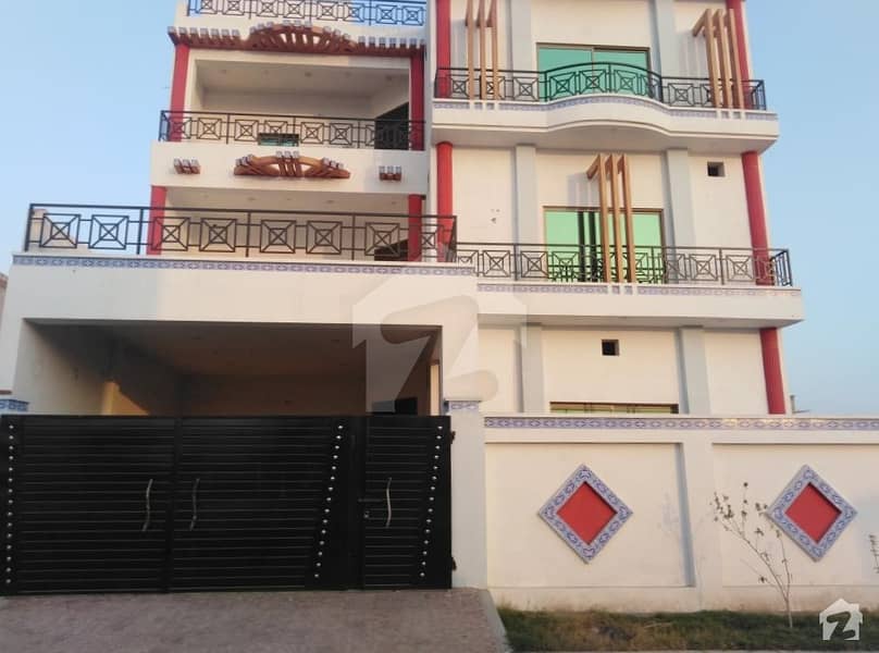 پنجاب سمال انڈسٹریز ملتان میں 4 کمروں کا 10 مرلہ مکان 60 ہزار میں کرایہ پر دستیاب ہے۔