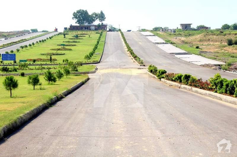 6 marla commercial plot for sale 80ft road Block A cbr phase 2