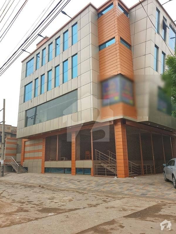 جناح کالونی فیصل آباد میں 12 مرلہ عمارت 1.75 لاکھ میں کرایہ پر دستیاب ہے۔ جناح کالونی فیصل آباد میں 12 مرلہ عمارت 1.75 لاکھ میں کرایہ پر دستیاب ہے۔