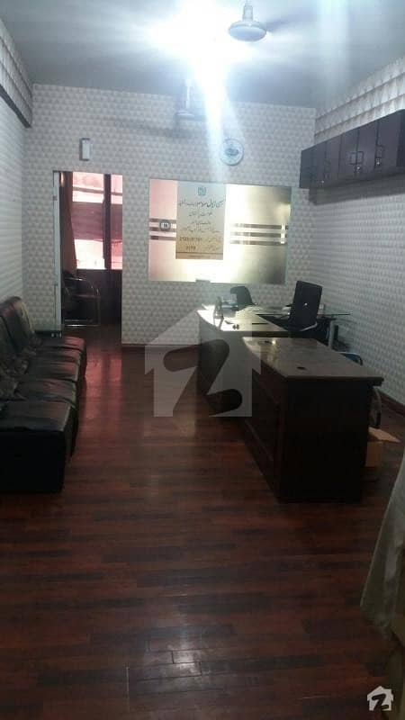 Blue Area Office 400 Square Feet For Rent Prime Location