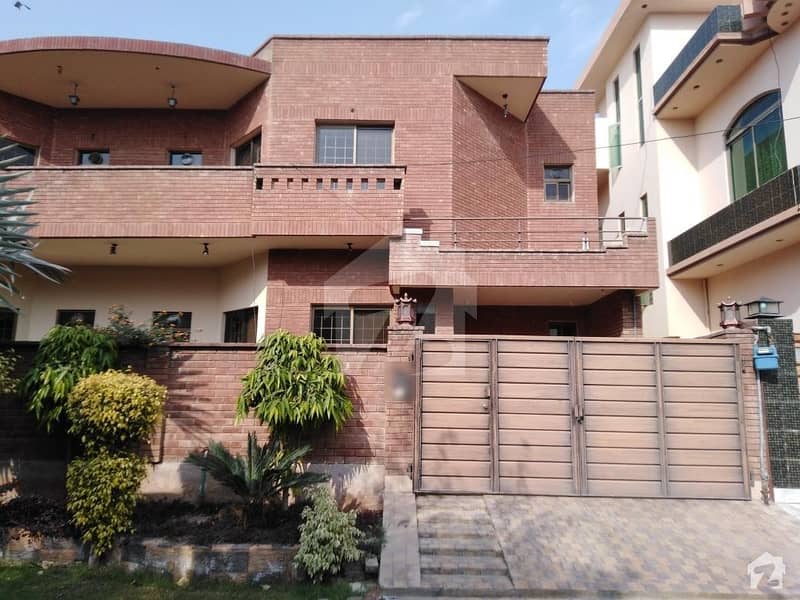 Double Storey House Available For Rent In Johar Town