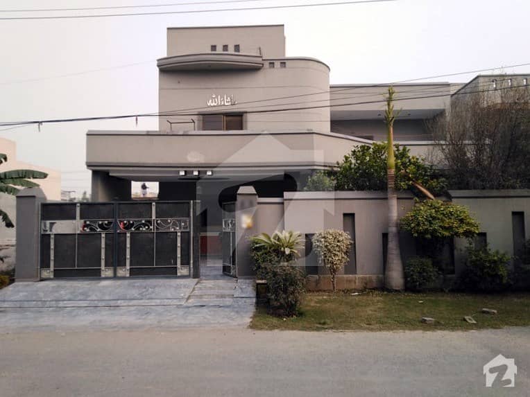 این ایف سی 1 - بلاک ڈی (ایس ای) این ایف سی 1 لاہور میں 6 کمروں کا 1 کنال مکان 3.15 کروڑ میں برائے فروخت۔