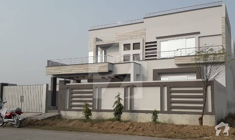 1 Kanal Brand New Very Magnificent House For Sale With Lifestyle Advantages