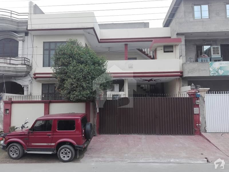 Upper Portion Available For Rent In Marghzar Officers Colony