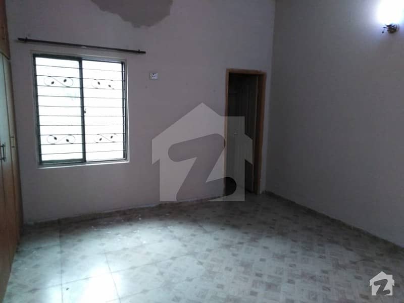 5 Marla 1 Bed Lower Portion Available For Rent In Johar Town Near Expo Center