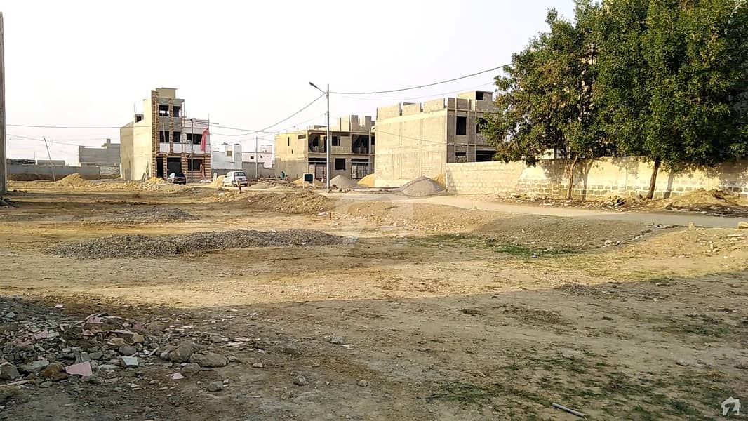 روک کوآپریٹو ہاؤسنگ سوسائٹی سکیم 33 کراچی میں 5 مرلہ رہائشی پلاٹ 70 لاکھ میں برائے فروخت۔
