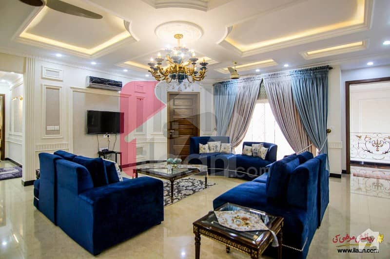 ڈی ایچ اے فیز 3 ڈیفنس (ڈی ایچ اے) لاہور میں 8 کمروں کا 2 کنال مکان 14 کروڑ میں برائے فروخت۔