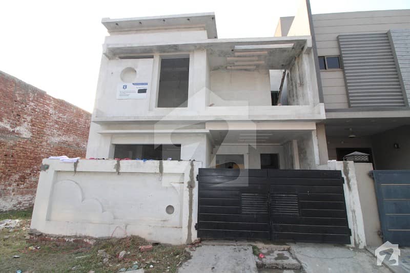 Double Height Lobby Grey Structure House For Sale