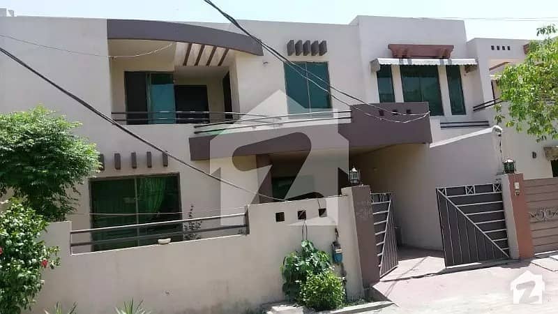 Double Storey House For Rent With Lawn, Store And Garage