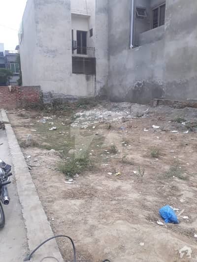 10 marla residential plot in pcsir staff colony available at investment price