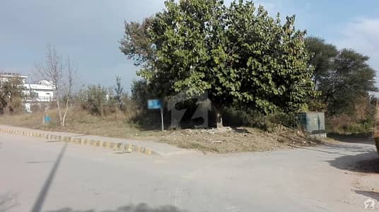 VIP Prime Location Commercial Plot For Sale VIP Prime Location Commercial Plot For Sale