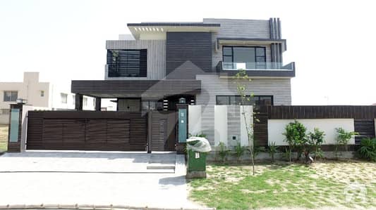 20 Marla Stylish New House Near to Wateen Chowk Must Once Visit 20 Marla Stylish New House Near to Wateen Chowk Must Once Visit