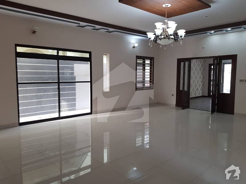 BRAND NEW 400 SQUARE YARDS SINGLE STOREYED BUNGALOW FOR SALE GulshaneMaymar Sector Y