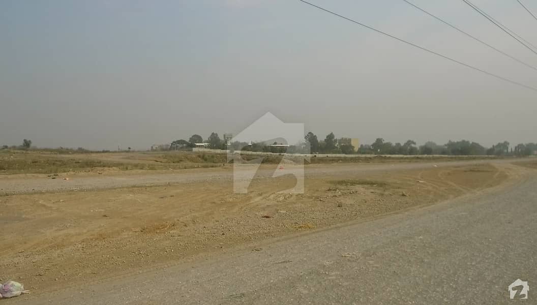 Level Plot For Sale In I-12-1 Size 30x60 Plot In 1300 Series