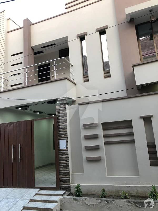 فضیلت ٹاؤن رحیم یار خان میں 4 کمروں کا 7 مرلہ مکان 1.2 کروڑ میں برائے فروخت۔