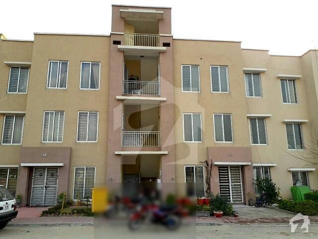 First Floor Flat For Rent In Awami 6 On Main Boulevard