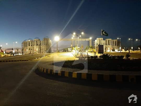 بلیو ورلڈ سٹی چکری روڈ راولپنڈی میں 8 مرلہ رہائشی پلاٹ 10 لاکھ میں برائے فروخت۔