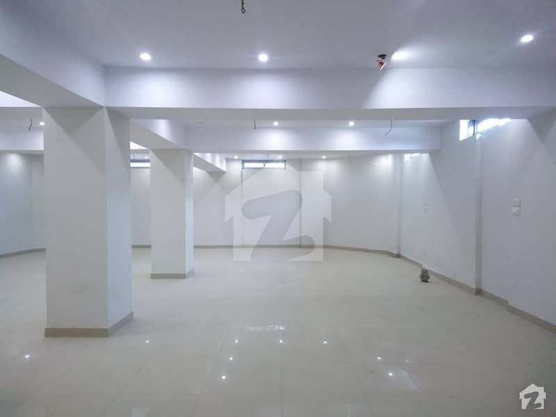 200 Sq Yards Ground Basement Available For Rent 200 Sq Yards Ground Basement Available For Rent