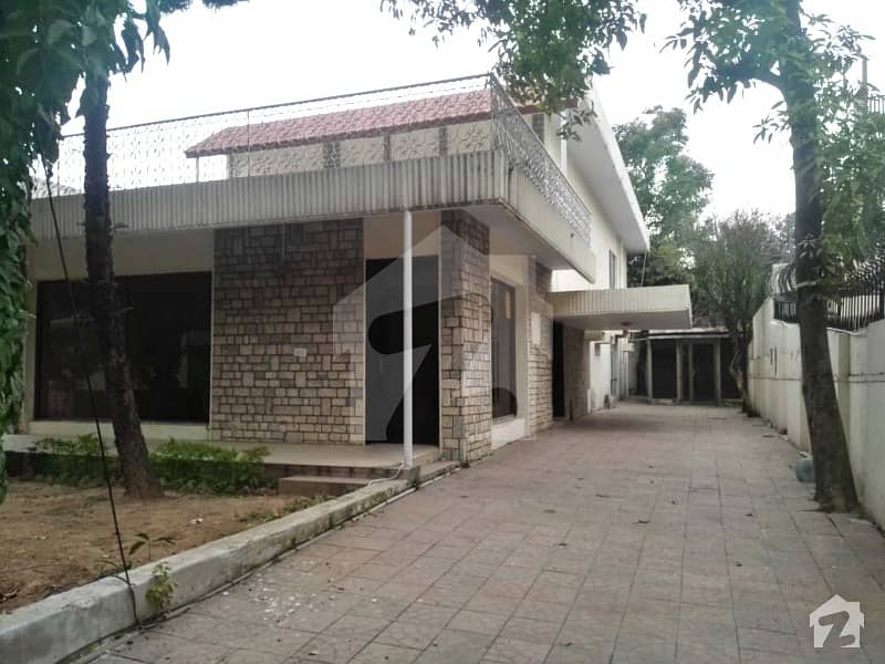 Beautiful House With 1 Kanal Extra Land Is Available For Rent In F7 Islamabad